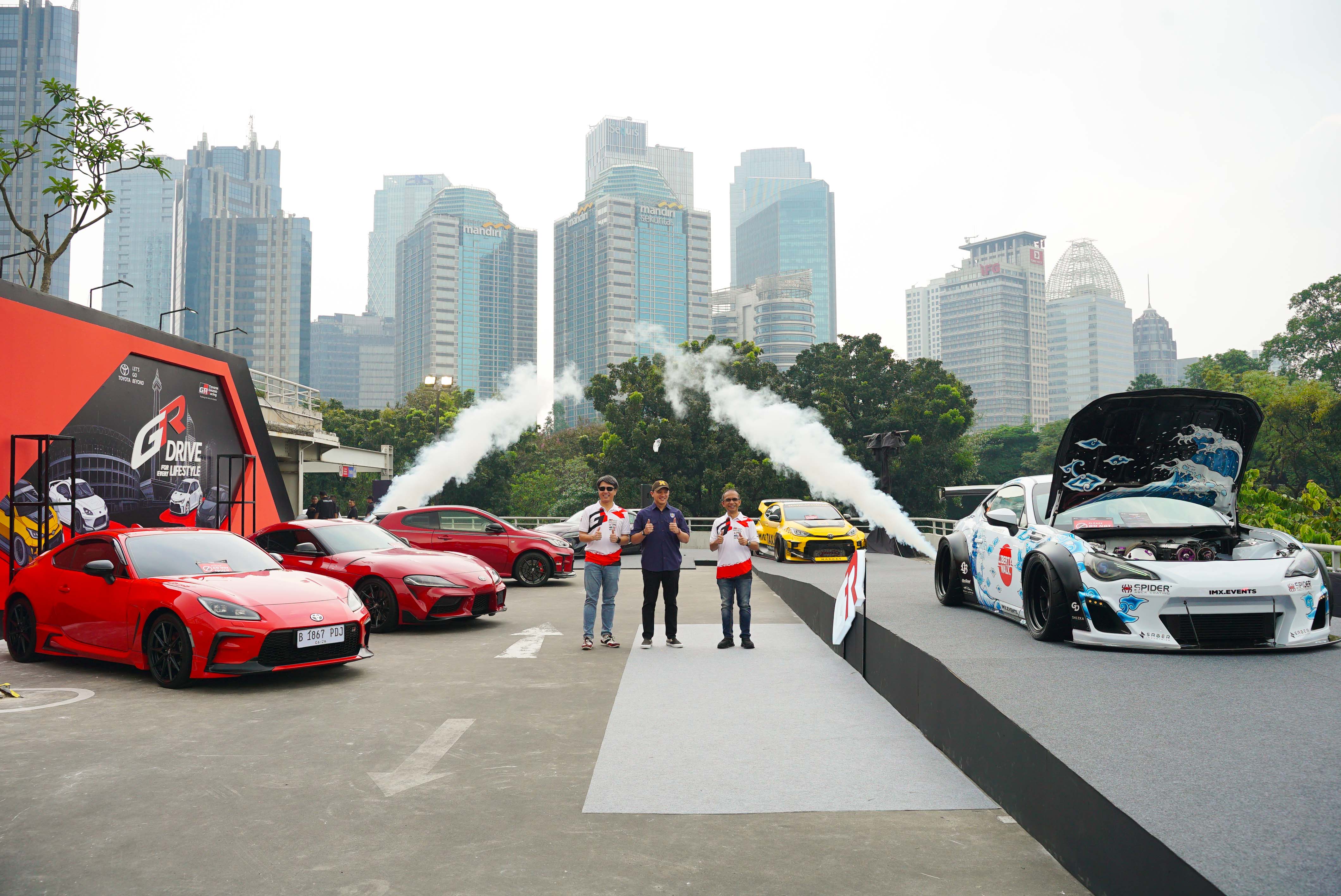 Toyota GR Car Meet 2026: 400 Mobil Modifikasi Adu Ganteng di Senayan