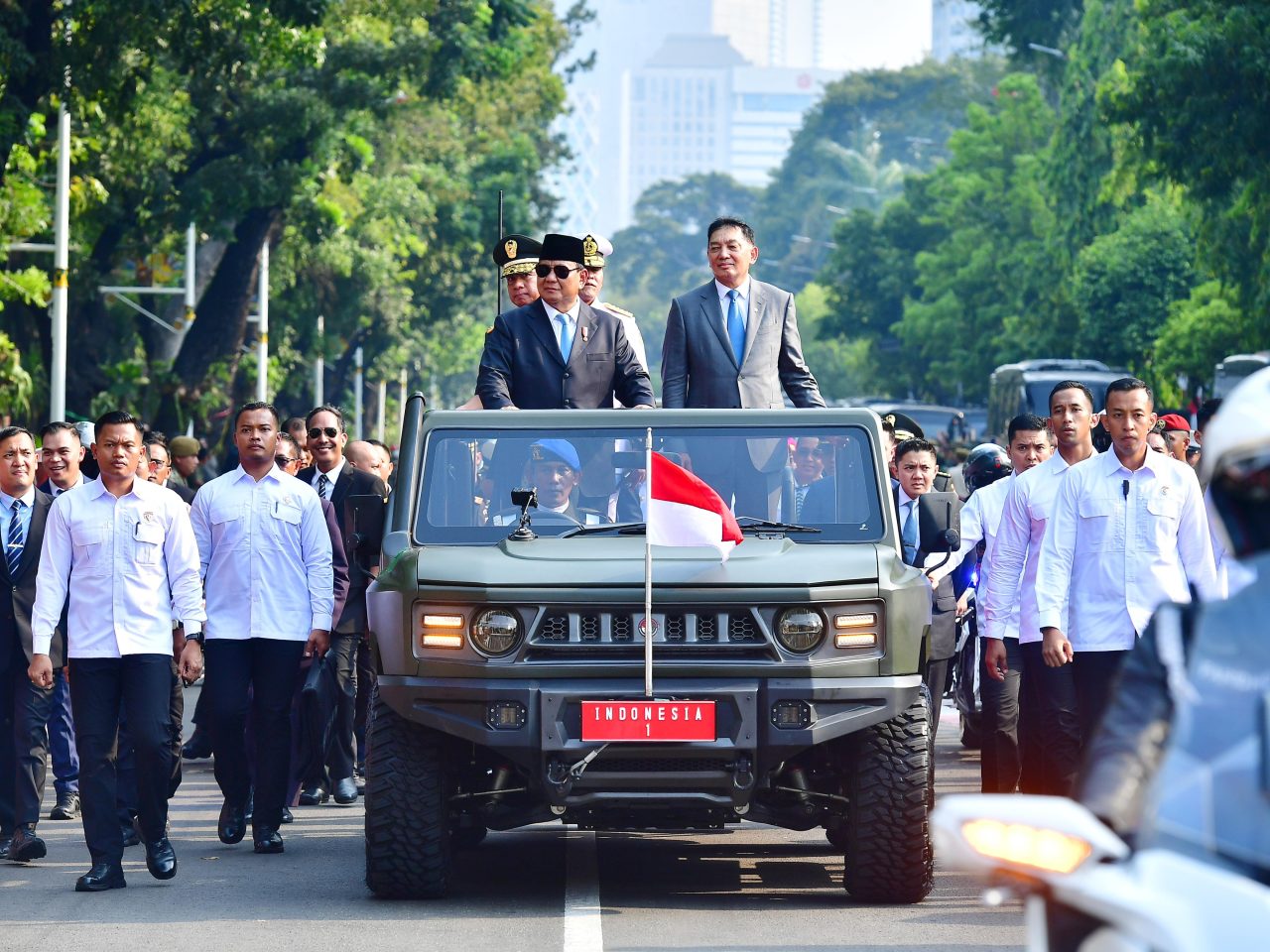 Prabowo Ingin Indonesia Punya Mobil Sendiri