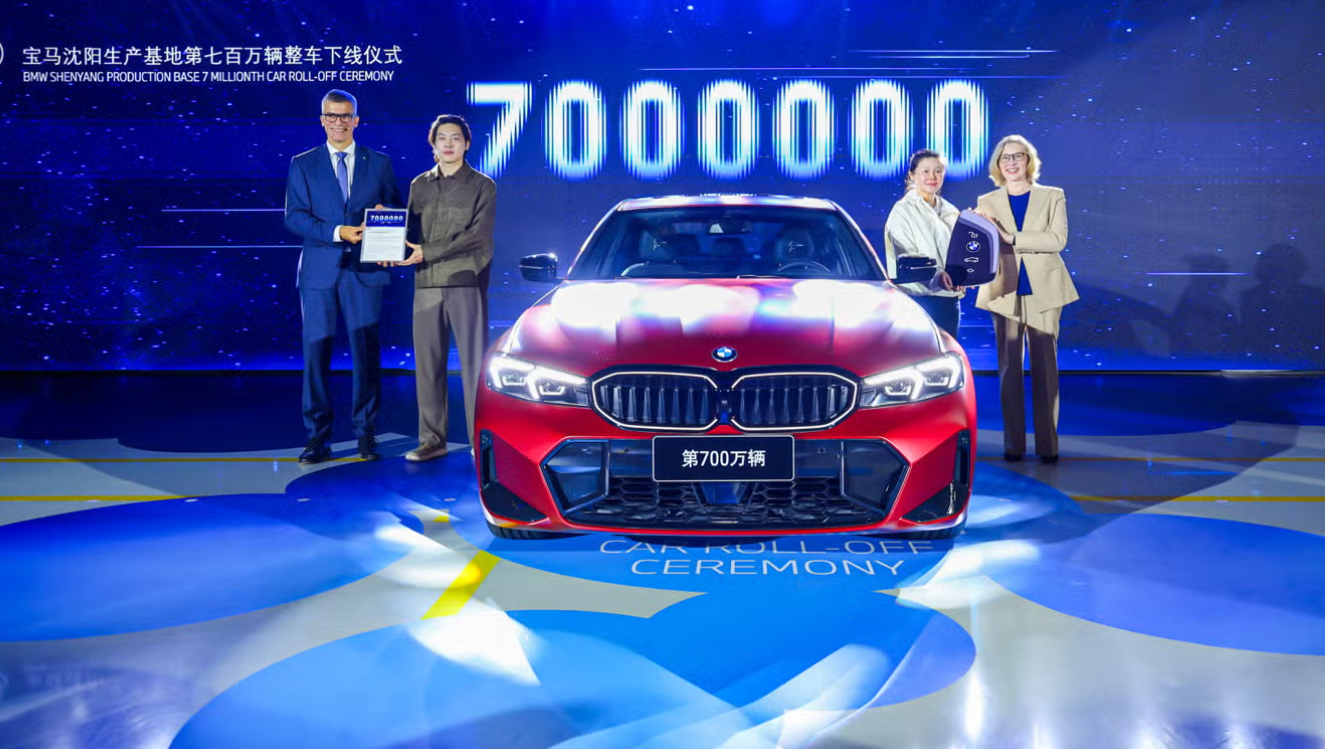 BMW Cetak Rekor di Cina, Produksi 7 Juta Unit