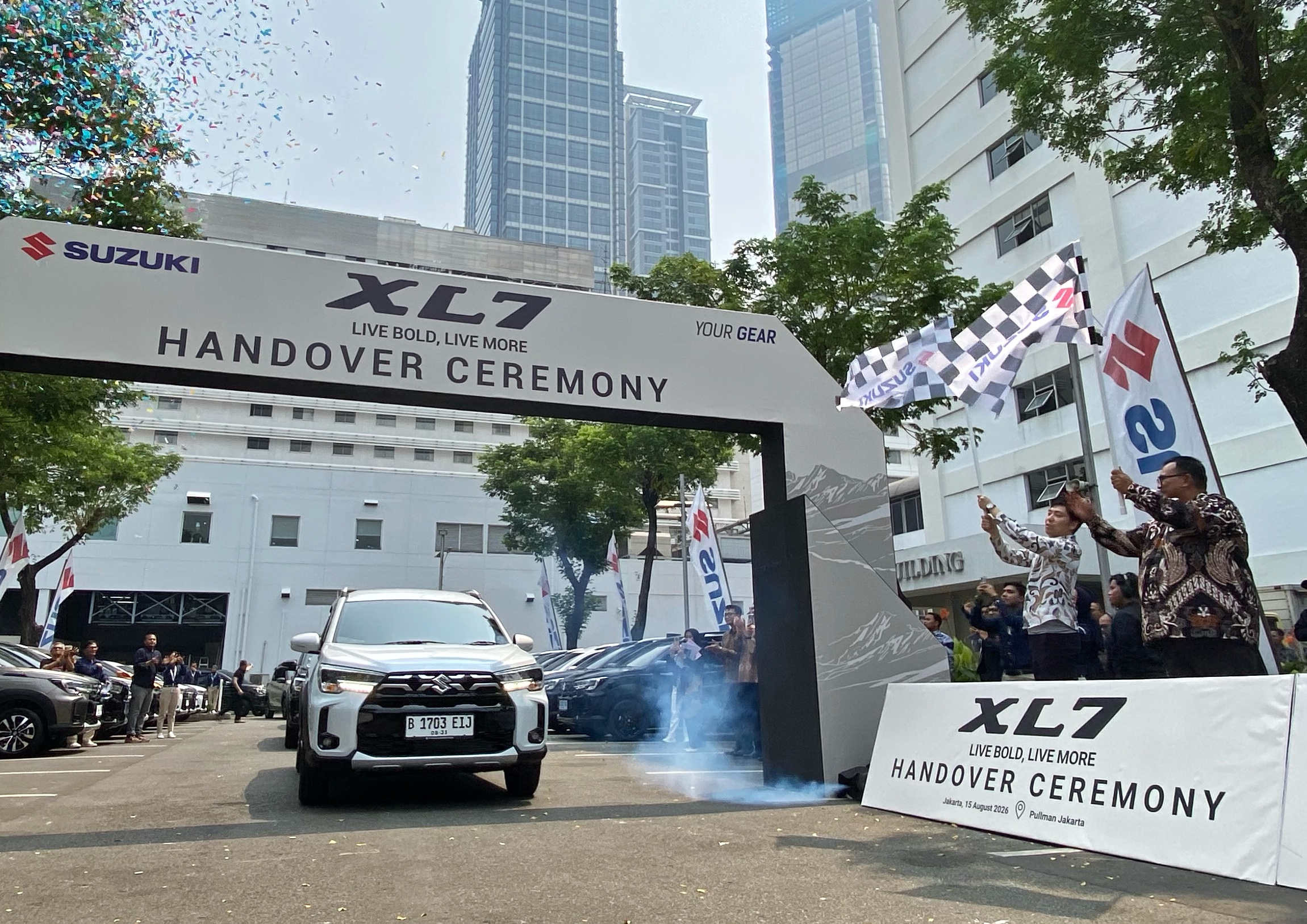 SPK Tembus 1.300 Unit, Suzuki XL7 Mulai Dikirim ke Garasi Konsumen