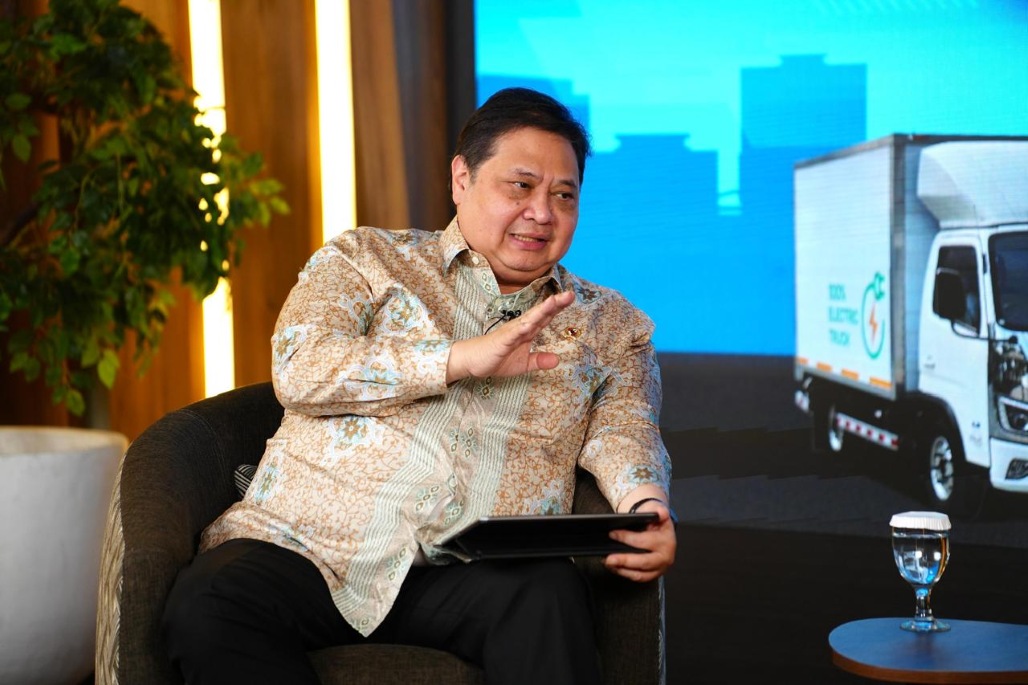 Tren Mobil Hybrid Meningkat, Airlangga: Masyarakat Mulai Sadar Energi