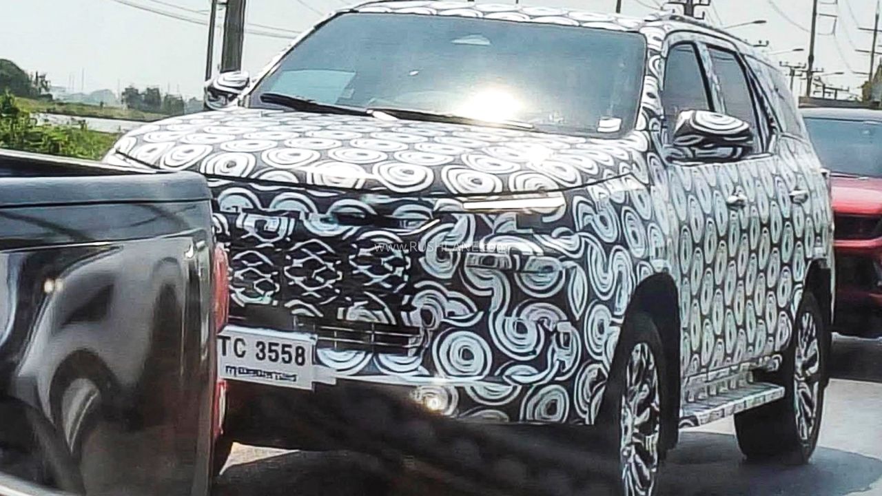 Toyota Fortuner Baru Tepergok di Thailand: Tampang Mirip Hilux Anyar
