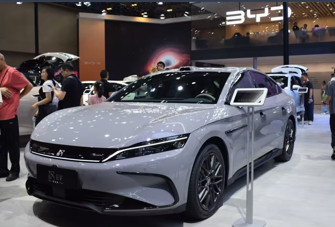 Cina Hapus Insentif Pajak Baterai, Harga EV Bisa Naik